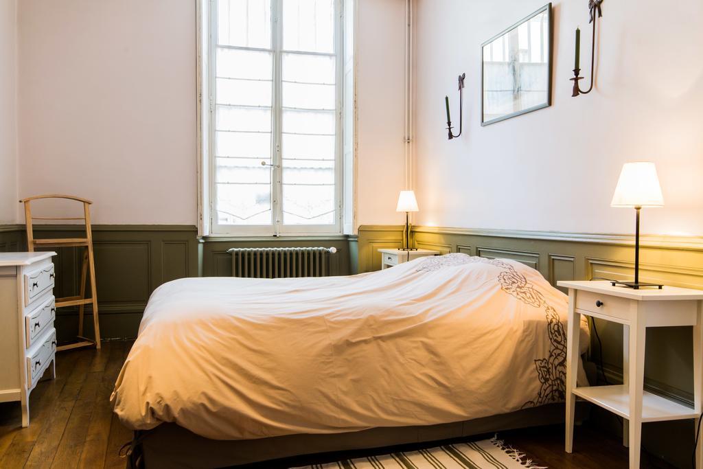 Le Pasteur Appartement Dijon Kamer foto